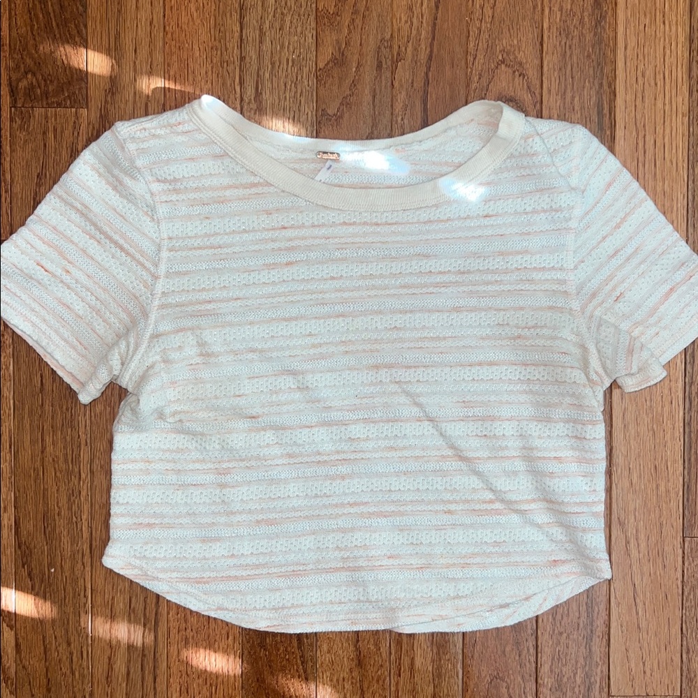 Free People Light Pink Short Sleeve T Shirt Crop Top Women’s Size Small